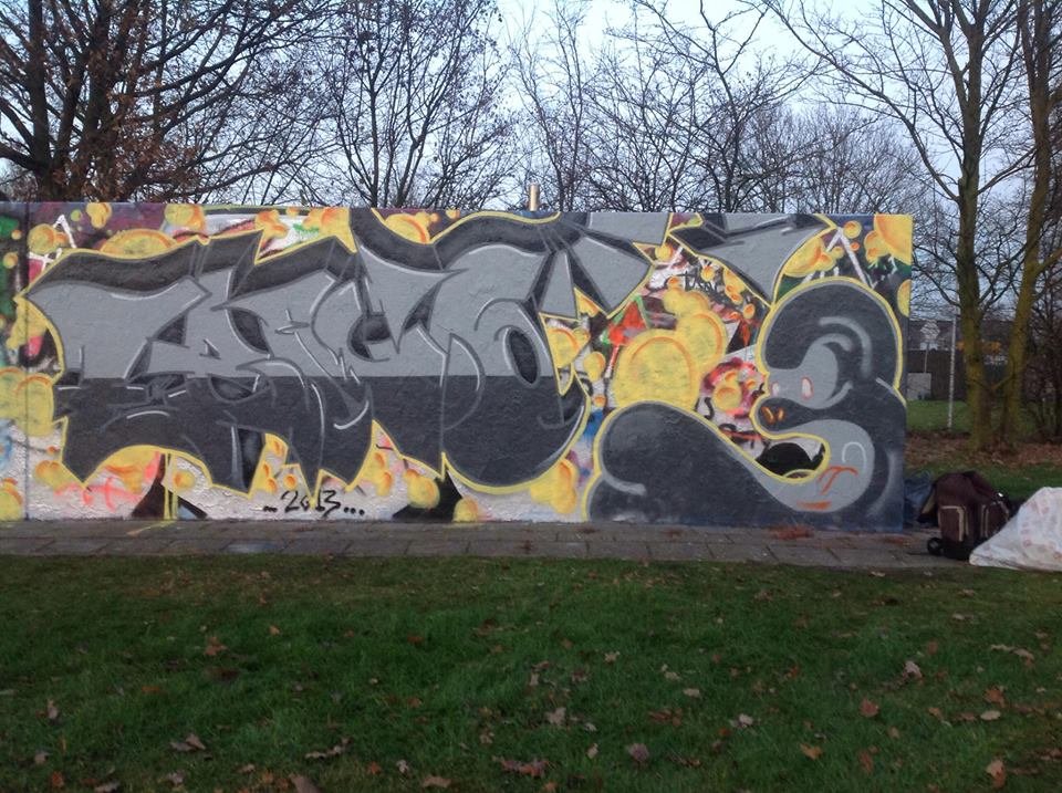 Graffiti Wall - Photo by NTdesign