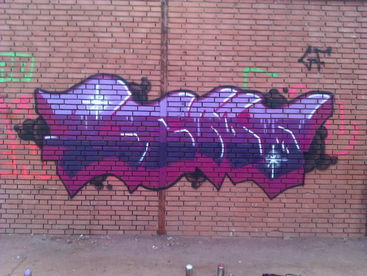 Graffiti Wall - Photo by NTdesign