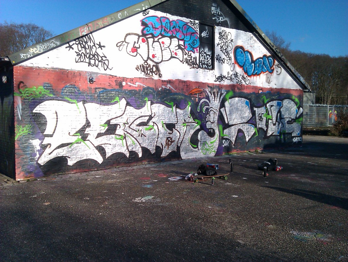 Graffiti Wall - Photo by NTdesign