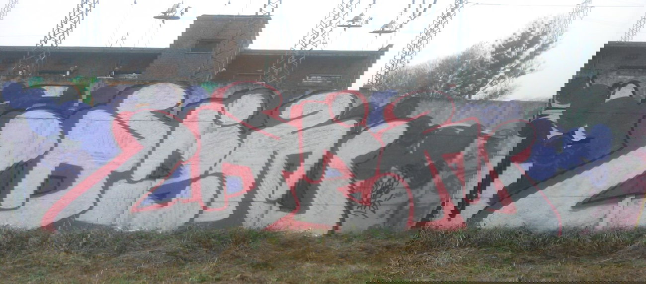 Graffiti Wall - Photo by NZEtin - tin, nzecrew