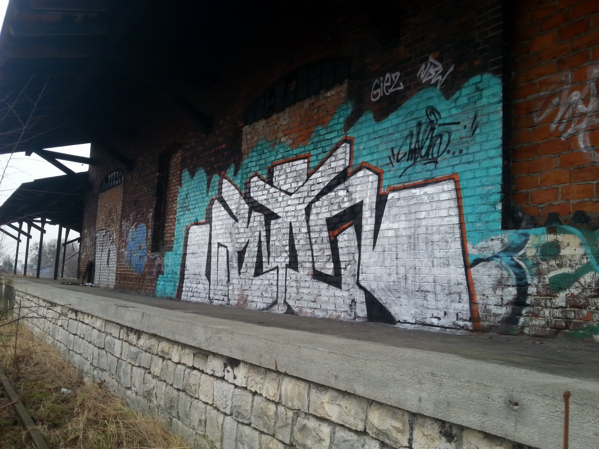 Graffiti Wall in Orle - Photo by NZEtin - nzecrew (2014)