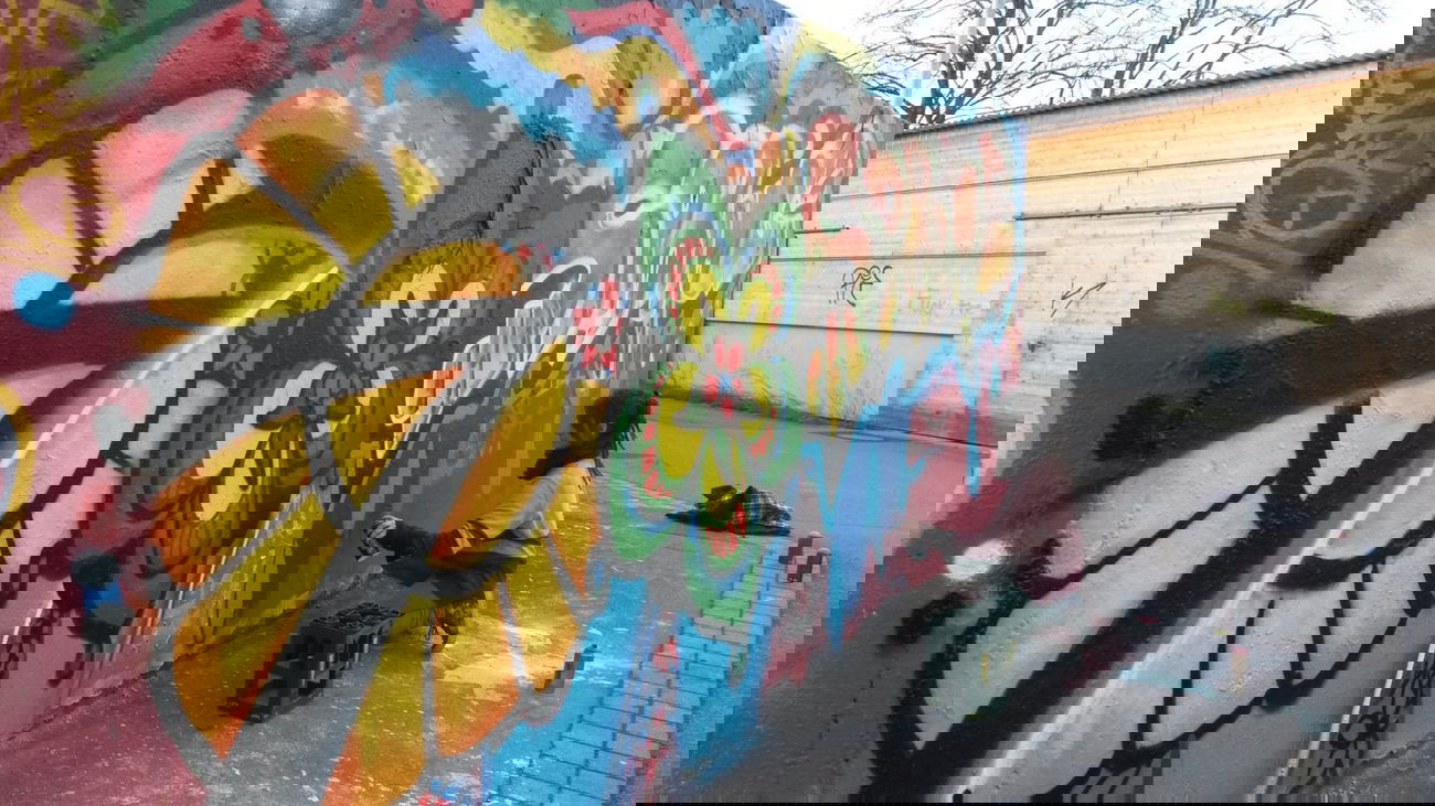 Graffiti Wall - Photo by NaDinjah