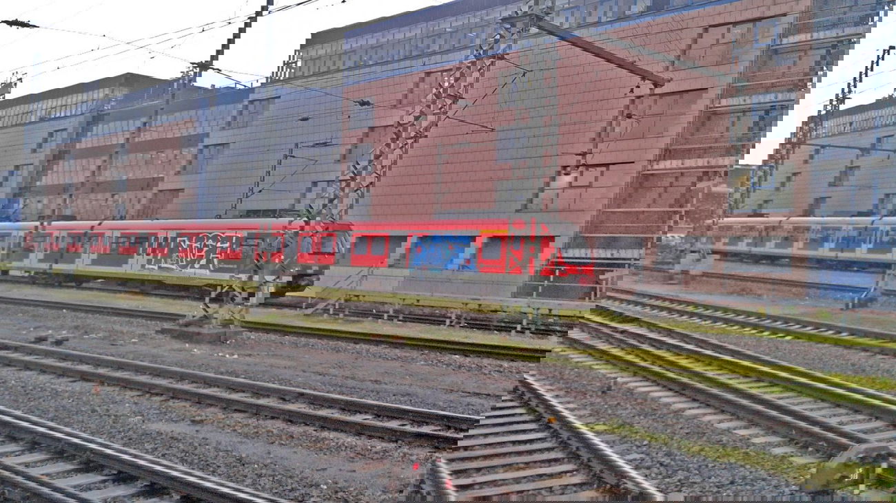 Graffiti Train - Photo by Nahrungsmittel - Nice, IBES, NICE (2014)