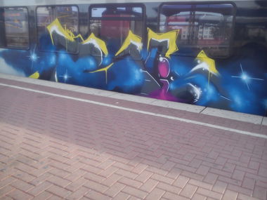 Graffiti Train - Photo by Nahrungsmittel - Rois, IMR, Re3 (2013)