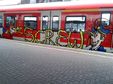 Graffiti Train - Photo by Nahrungsmittel - SCREW, KWA, JOKE