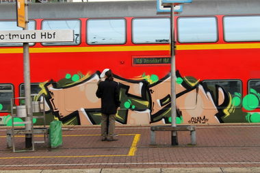 Graffiti Train - Photo by Nahrungsmittel - TCS, SiFiT, SIF