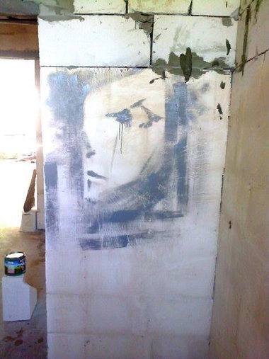 Graffiti Wall - Photo by Naiz