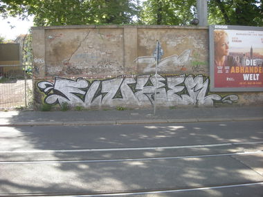Graffiti Bombing - Photo by Nameless - FLUXER