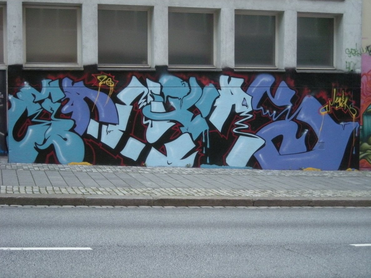 Graffiti Wall in Bergen - Photo by Nameless - MANIA (2013)