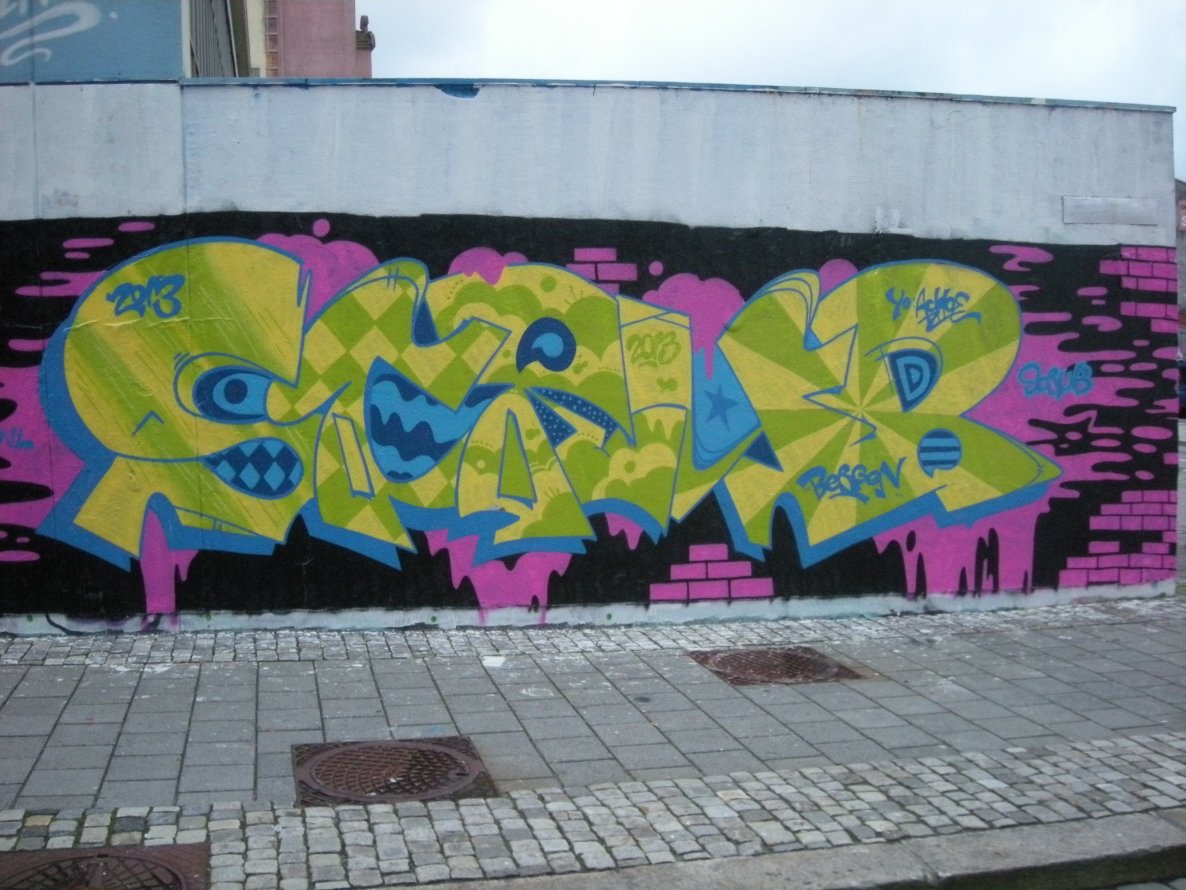 Graffiti Wall in Bergen - Photo by Nameless (2013)