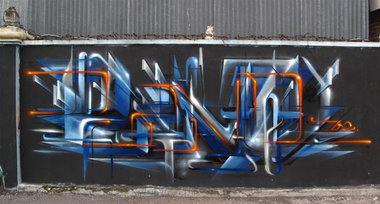 Graffiti Wall - Photo by Nameless - BOND