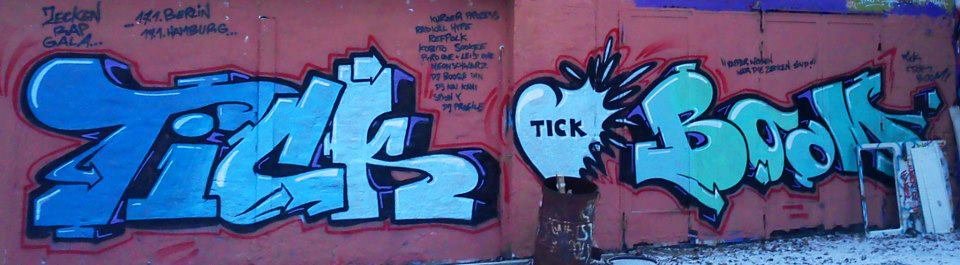 Graffiti Wall in Hamburg - Photo by Nameless - JOHNNY, MAUSER, TICK (2013)