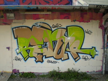 Graffiti Wall in Osnabrück - Photo by Nameless - RETUR (2009)