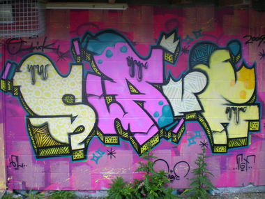 Graffiti Wall in Osnabrück - Photo by Nameless - SLAVE, TGF (2009)