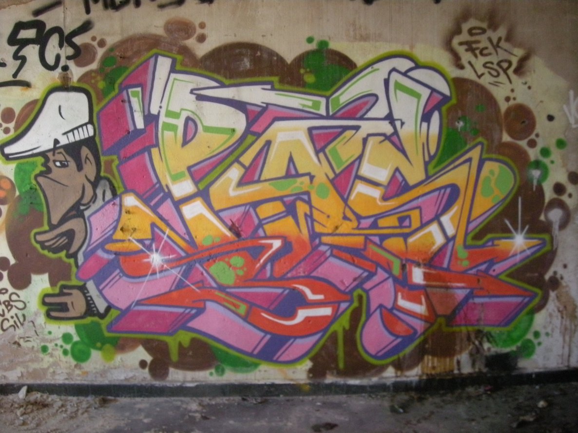 Graffiti Wall in Osnabrück - Photo by Nameless - PAS