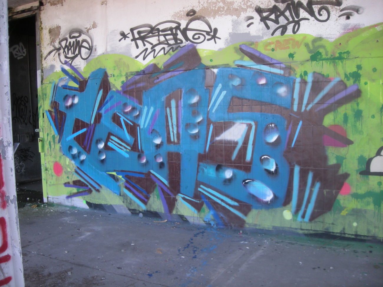 Graffiti Wall in Bonn - Photo by Nameless - TEAS (2017)