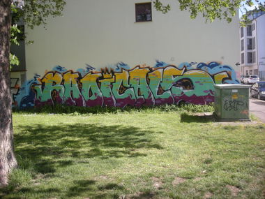 Graffiti Bombing - Photo by Nameless - RADICALS, RCS