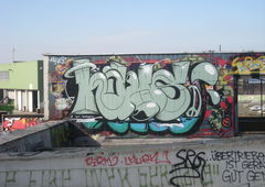 Graffiti Wall in Bonn - Photo by Nameless - HAUS