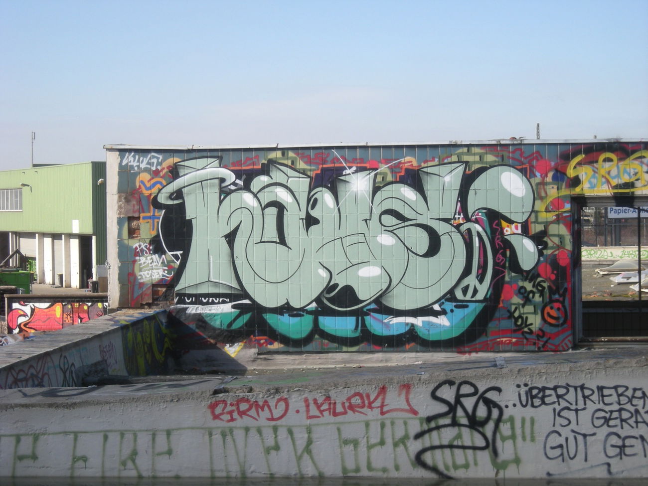 Graffiti Wall in Bonn - Photo by Nameless - HAUS