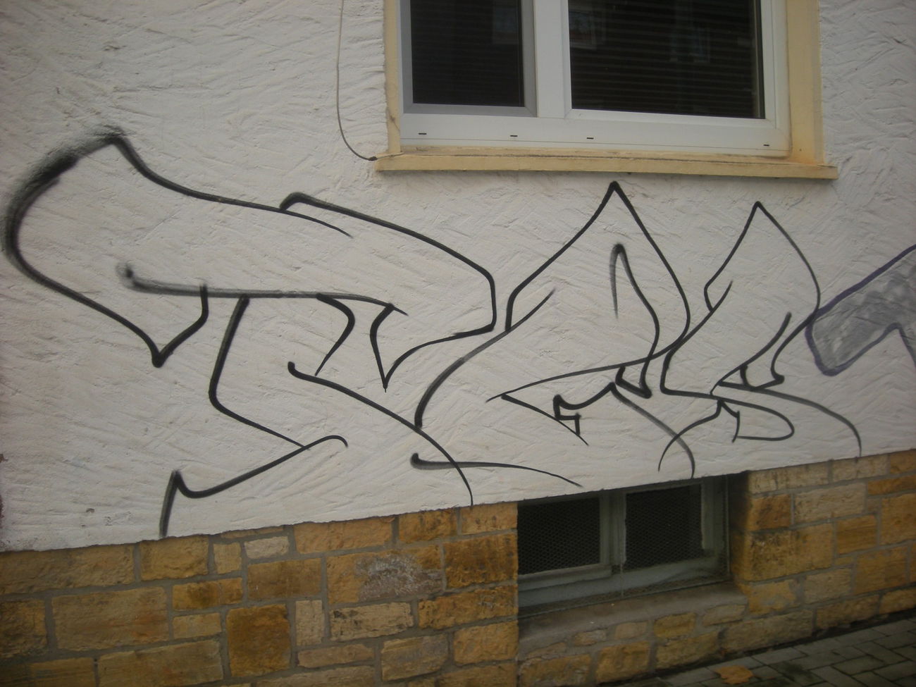 Graffiti Bombing in Osnabrück - Photo by Nameless - TGS (2015)