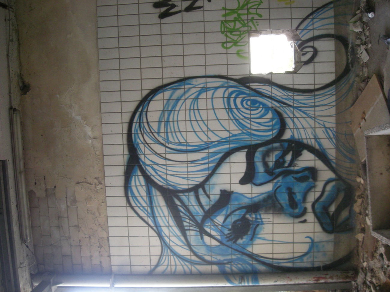 Graffiti Wall in Bonn - Photo by Nameless