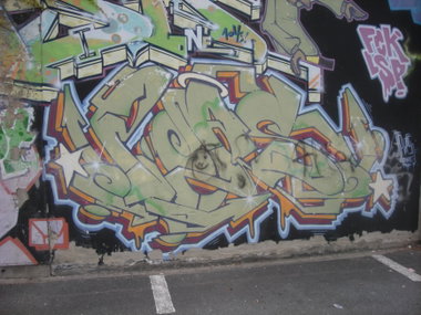 Graffiti Wall - Photo by Nameless - PAS