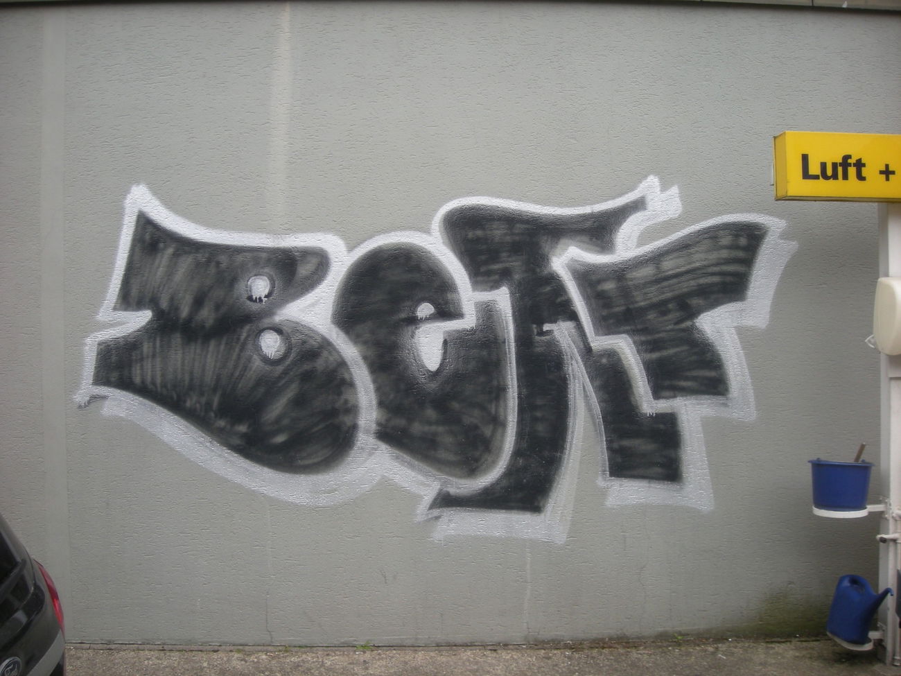 Graffiti Bombing in Osnabrück eversburg - Photo by Nameless - BEAT