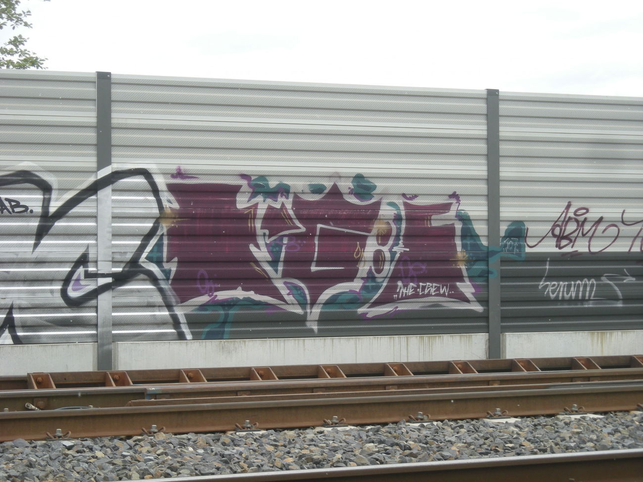 Graffiti Bombing in Osnabrück atterstraße - Photo by Nameless - TGF (2015)