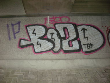 Graffiti Bombing in Osnabrück - Photo by Nameless - BOZD, TGF