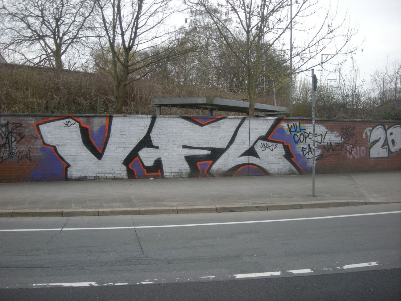 Graffiti Bombing in Osnabrück frankenstrasse - Photo by Nameless - VFL, SEZCAP, VC; (2017)