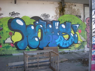 Graffiti Wall in Bonn - Photo by Nameless - HAUS (2017)