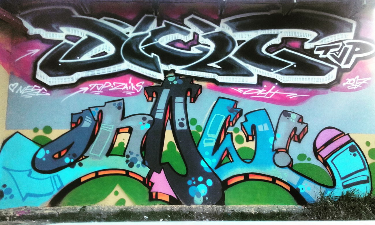 Graffiti Wall in Zestaw miejsca - Photo by Naskinach - dicit, tvp, onow