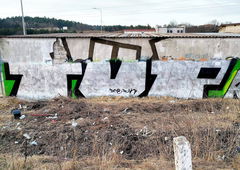 Graffiti Bombing in Ustal miejsce - Photo by Naskinach