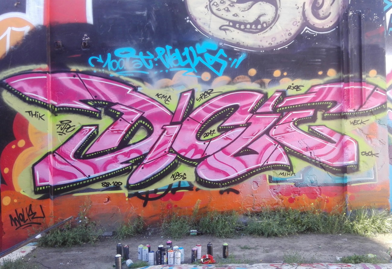 Graffiti Wall in Zestaw miejsca - Photo by Naskinach - dicit, tvp, gdańsk