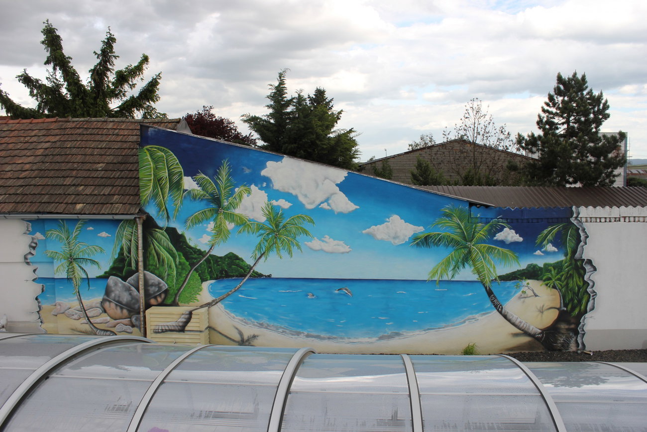 Graffiti Wall - Photo by Naskool - Naskool (2015)