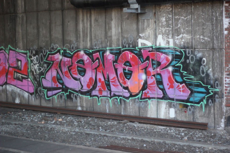 Graffiti Wall in Hamburg - Photo by Naviz - NOMOR, HMANBURG, HH