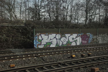 Graffiti Bombing in Hamburg - Photo by Naviz - KIDS, KRIMINELLE, IM
