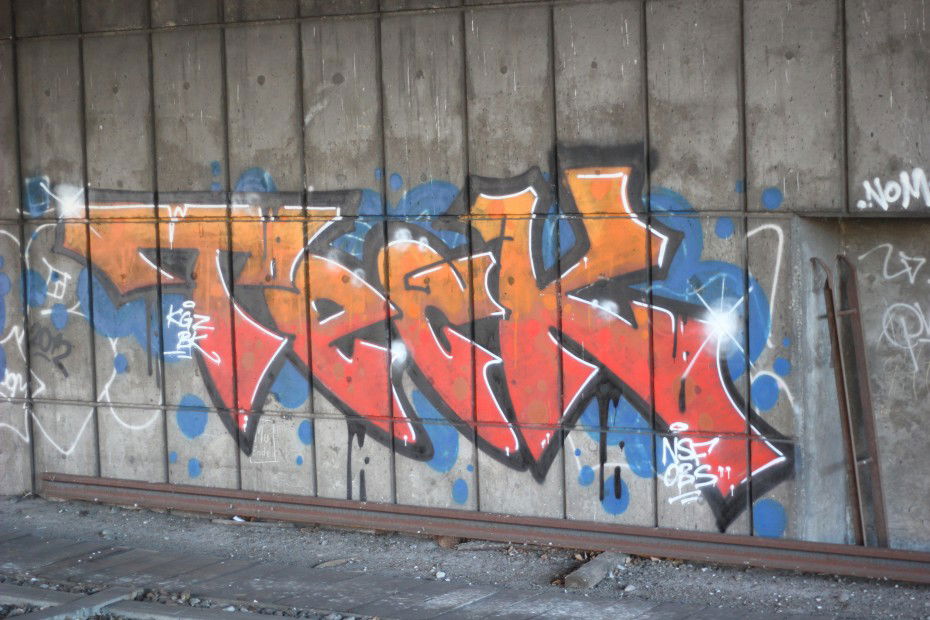 Graffiti Wall in Hamburg - Photo by Naviz - TECK, KGZ, BK