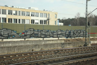 Graffiti Bombing in Frankfurt - Photo by Naviz - CBC, RAUB, RASCAL