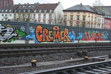 Graffiti Wall in Frankfurt - Photo by Naviz - CREMER, AK, AK47