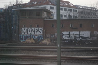 Graffiti Wall in Hannover - Photo by Naviz - MOZES, WARS, SKAS