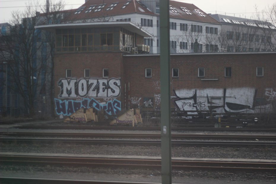 Graffiti Wall in Hannover - Photo by Naviz - MOZES, WARS, SKAS