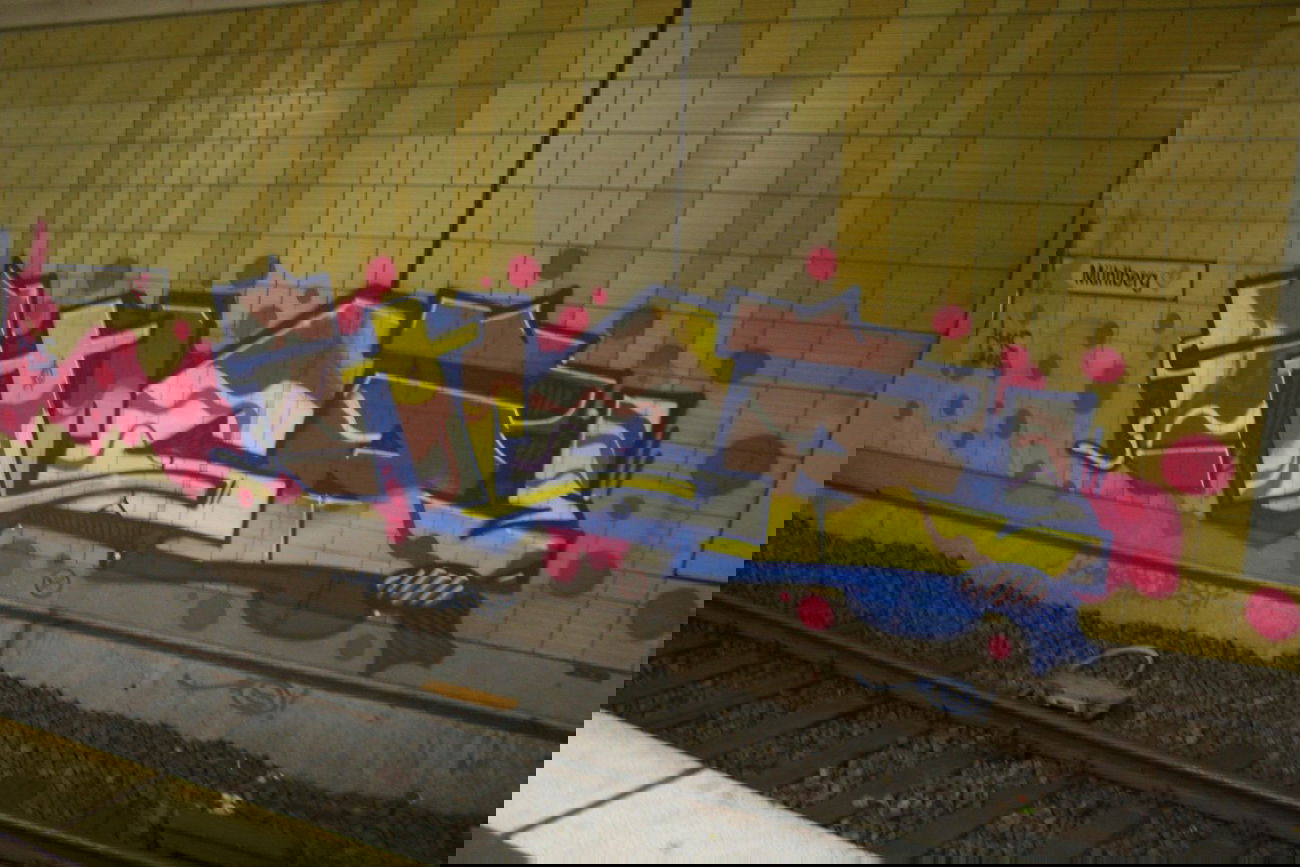 Graffiti Wall in Frankfurt - Photo by Naviz - HCCB, FRANKFURT, MÜHLBERG