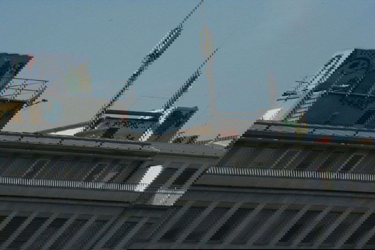 Graffiti Bombing in Frankfurt - Photo by Naviz - CITY, GHOSTS, GHOST