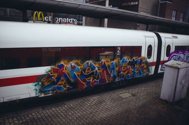 Graffiti Train in Freiburg - Photo by Naviz - NOMOR, 180, ICE