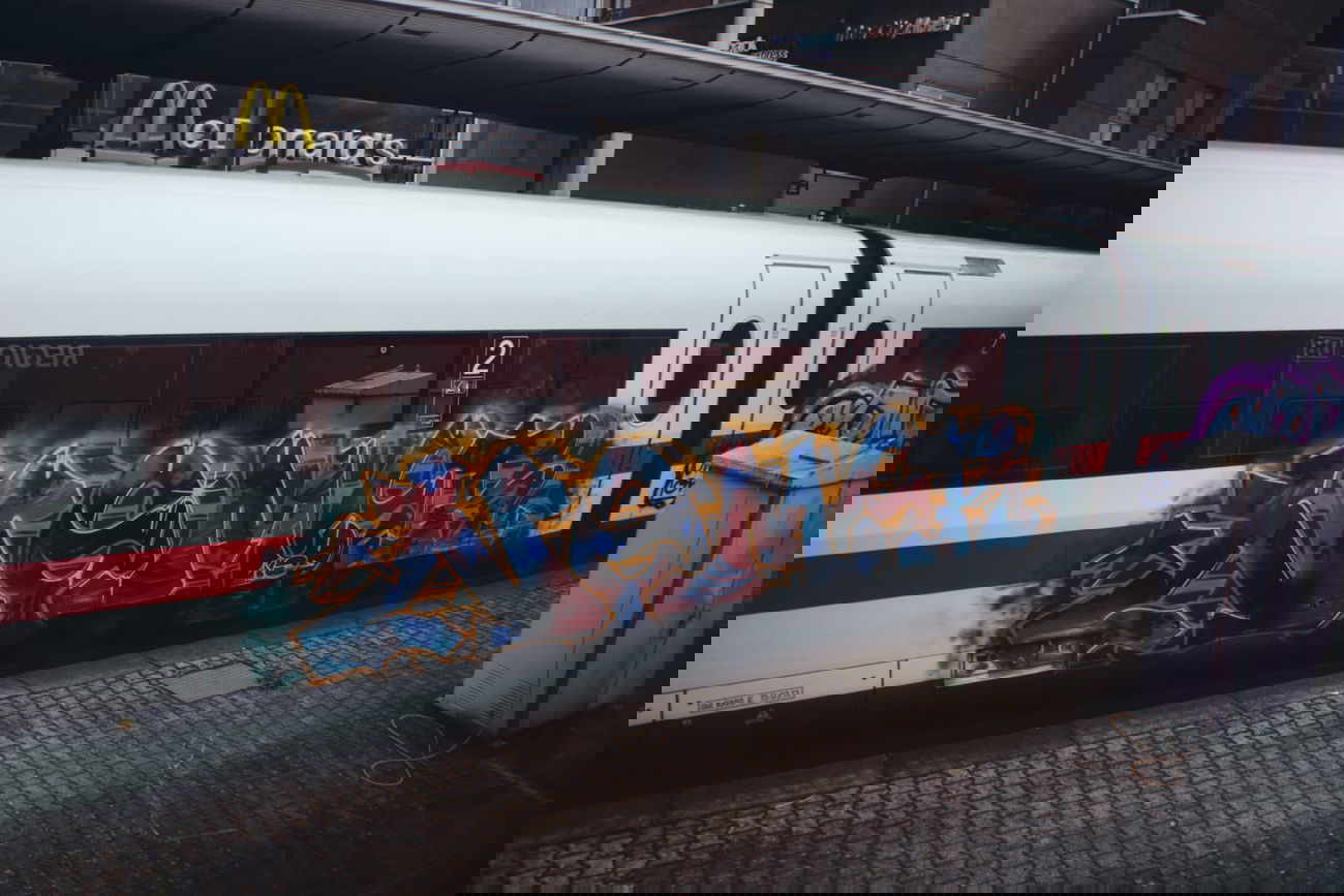 Graffiti Train in Freiburg - Photo by Naviz - NOMOR, 180, ICE