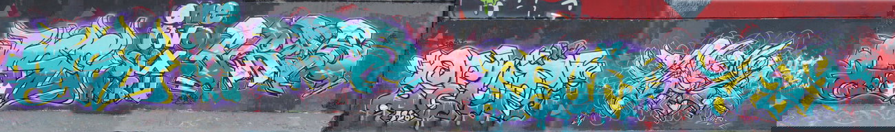 Graffiti Wall - Photo by NeToXiK126 - cose, reas, senf (2014)