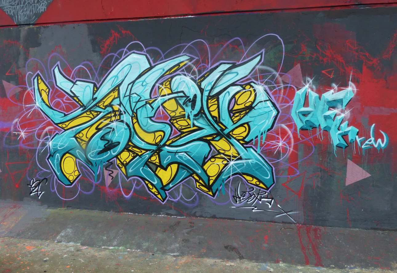 Graffiti Wall - Photo by NeToXiK126 - toxik, hf, krew (2014)