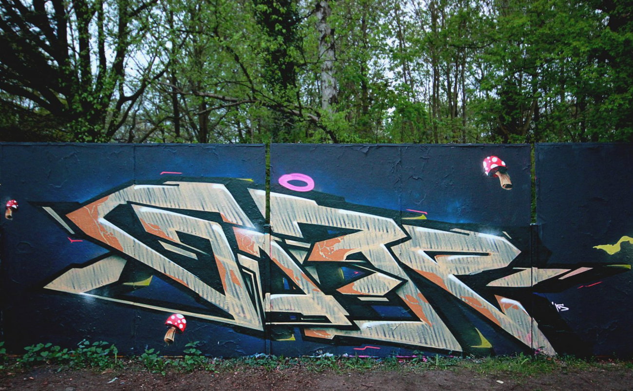 Graffiti Wall - Photo by NektariumC - nekta, gabe, berlin (2015)