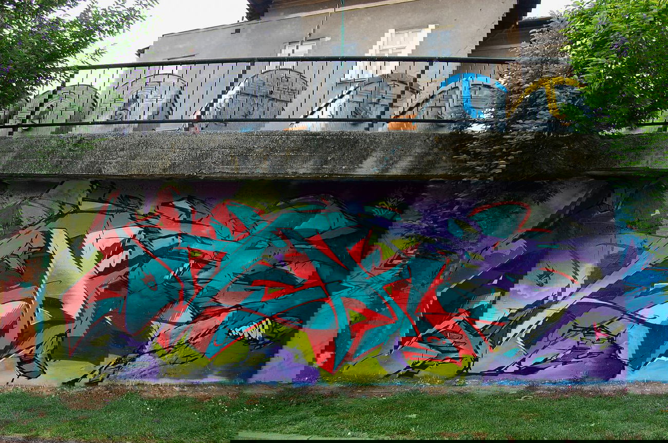 Graffiti Wall in Sarajevo - Photo by Nemo1 - nemo, nemo, one (2013)